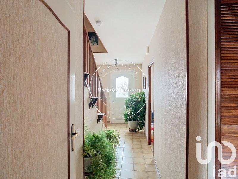 Maison - 185 m² - 7 pièces