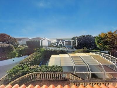 Villa - 223 m² - 7 pièces