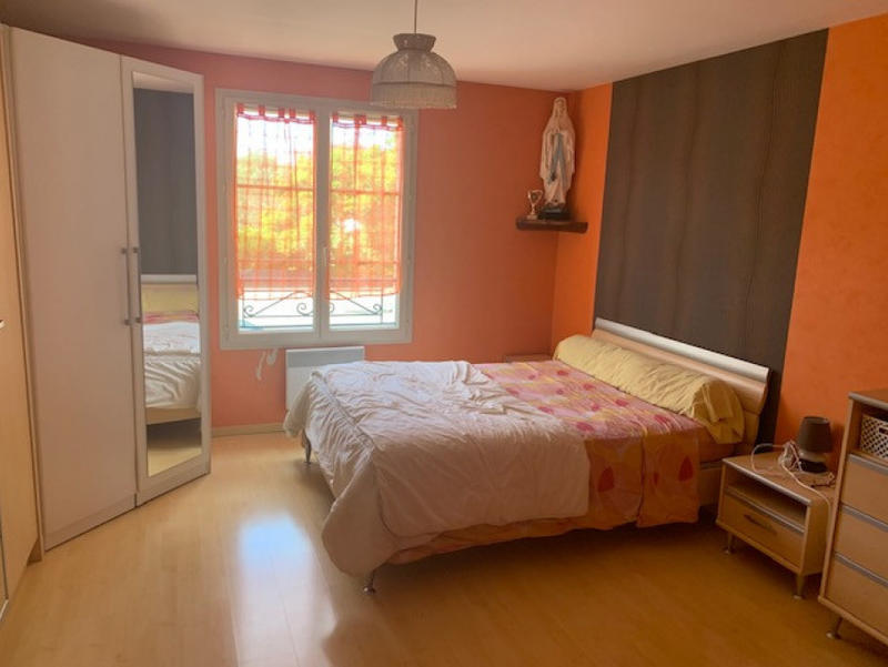 Maison - 172 m² - 8 pièces