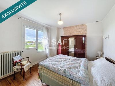 Maison - 95 m² - 4 pièces