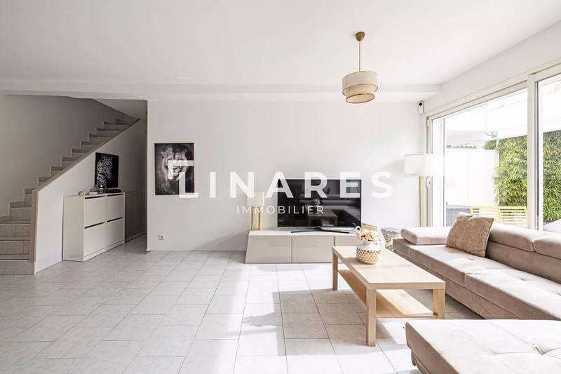 Maison - 93 m² - 4 pièces