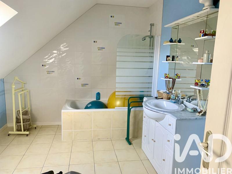 Maison - 130 m² - 5 pièces