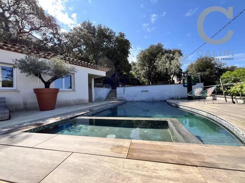 Villa - 170 m² - 5 pièces