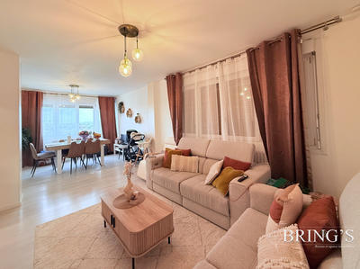 Appartement - 82 m² - 5 pièces