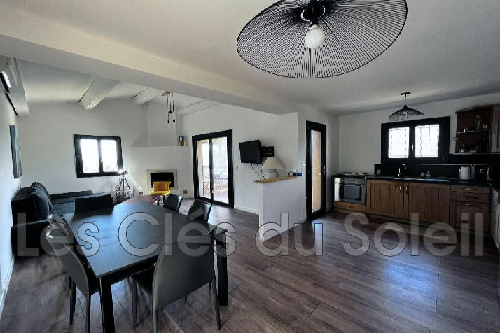 Maison - 95 m² - 4 pièces