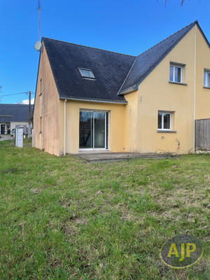 Maison - 86 m² - 4 pièces