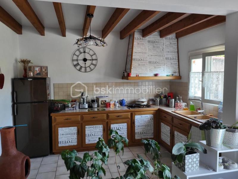 Maison - 450 m² - 19 pièces