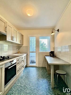 Appartement - 92 m² - 4 pièces