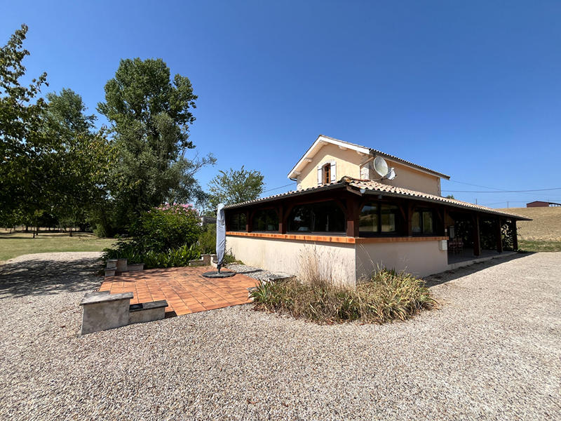 Maison - 107 m² - 3 pièces