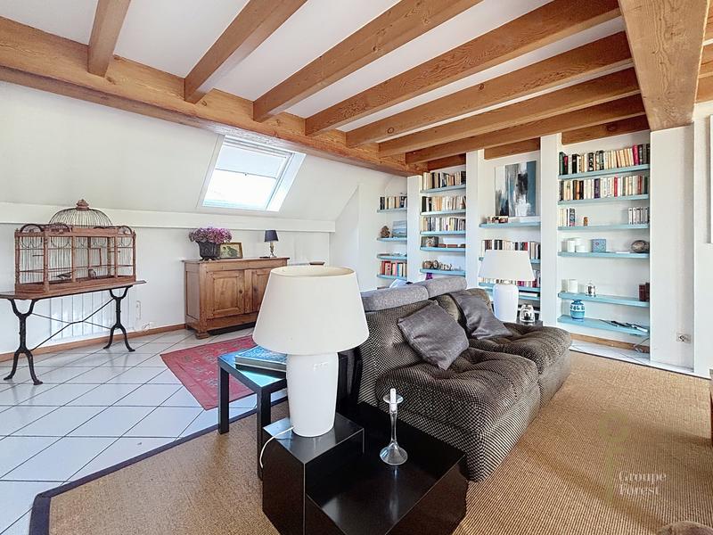 Maison - 160 m² - 5 pièces