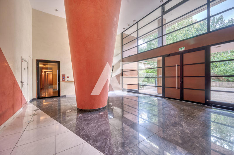 Appartement - 132 m² - 5 pièces