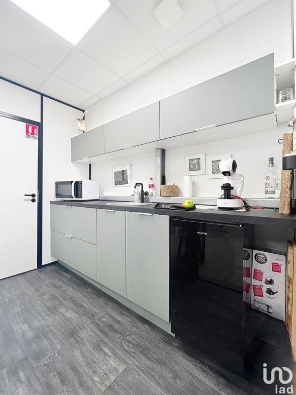 Local commercial - 192 m²