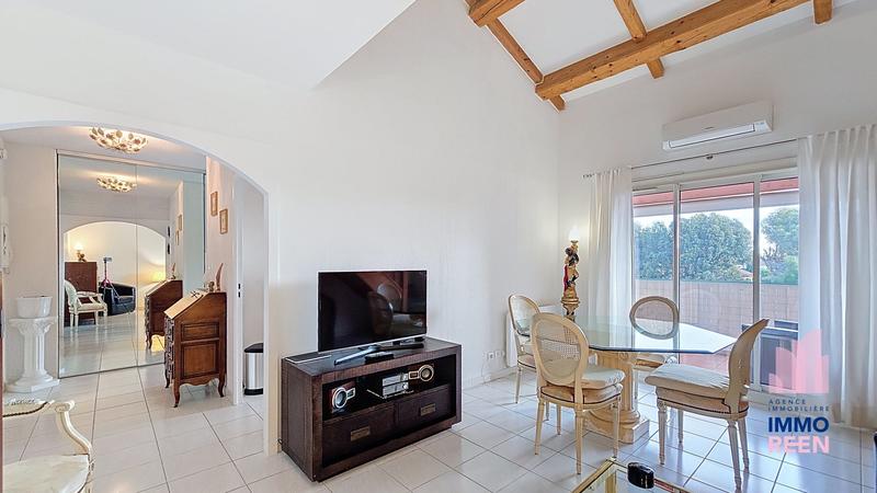 Appartement - 89 m² - 4 pièces