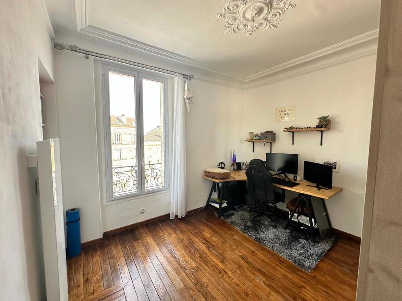 Appartement - 80 m² - 4 pièces