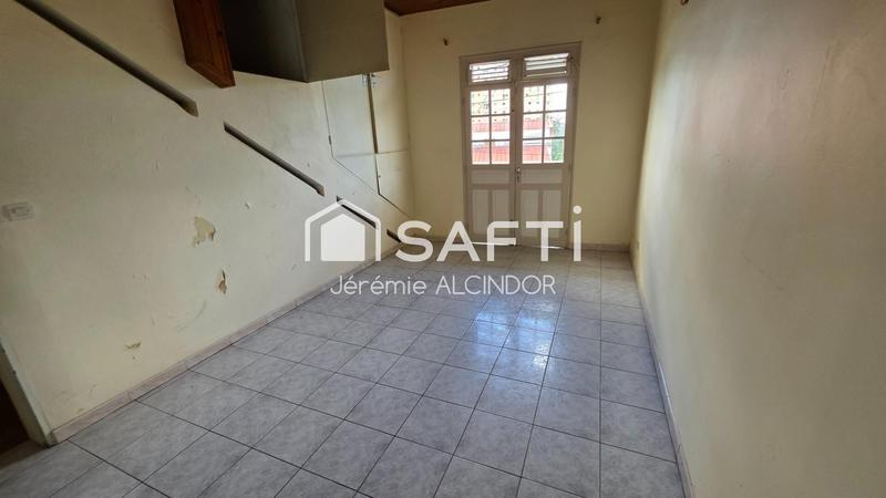 Maison - 100 m² - 6 pièces