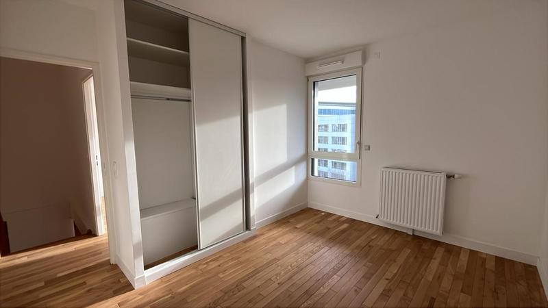 Appartement - 75 m² - 4 pièces