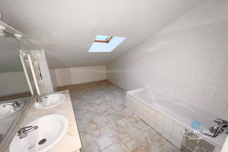 Villa - 120 m² - 5 pièces