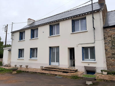 Maison - 167 m² - 6 pièces