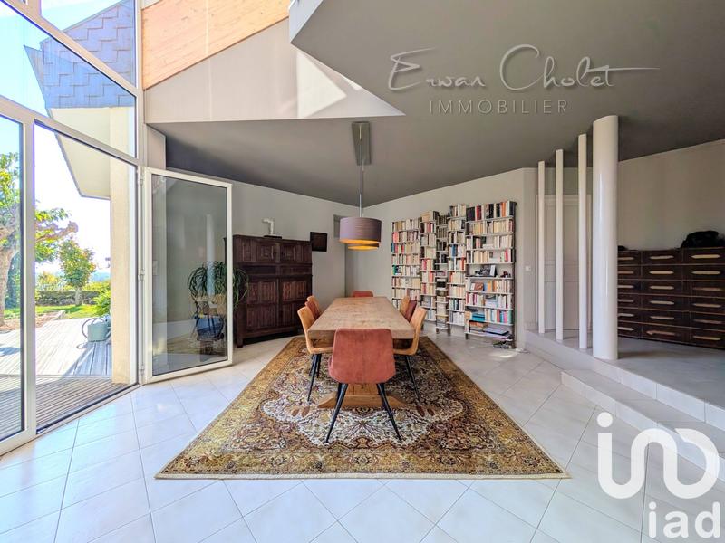 Maison de maîtres - 261 m² - 8 pièces