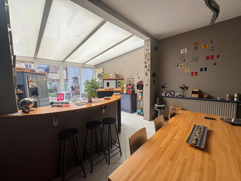 Maison - 122 m² - 6 pièces