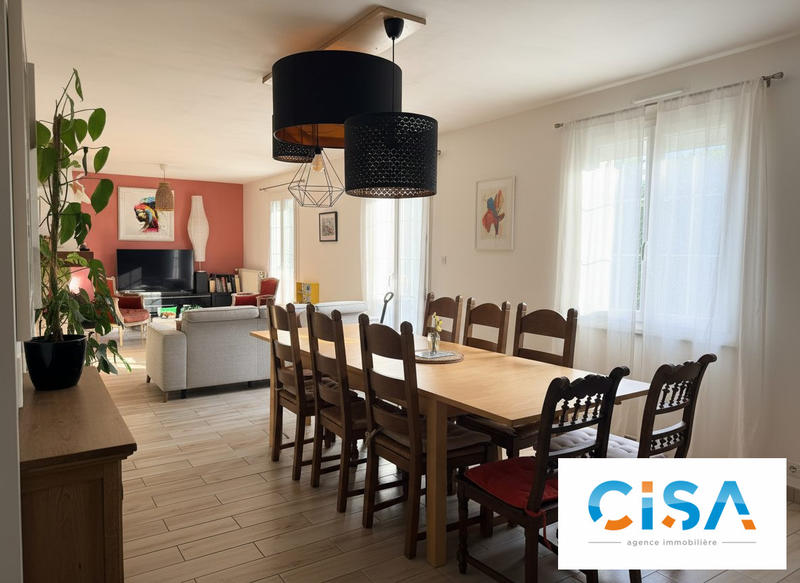 Maison traditionnelle - 128 m² - 5 pièces