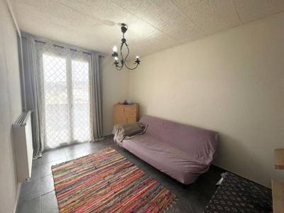 Appartement - 77 m² - 4 pièces