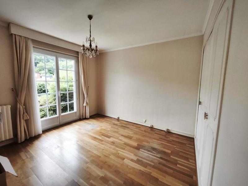 Maison - 143 m² - 6 pièces