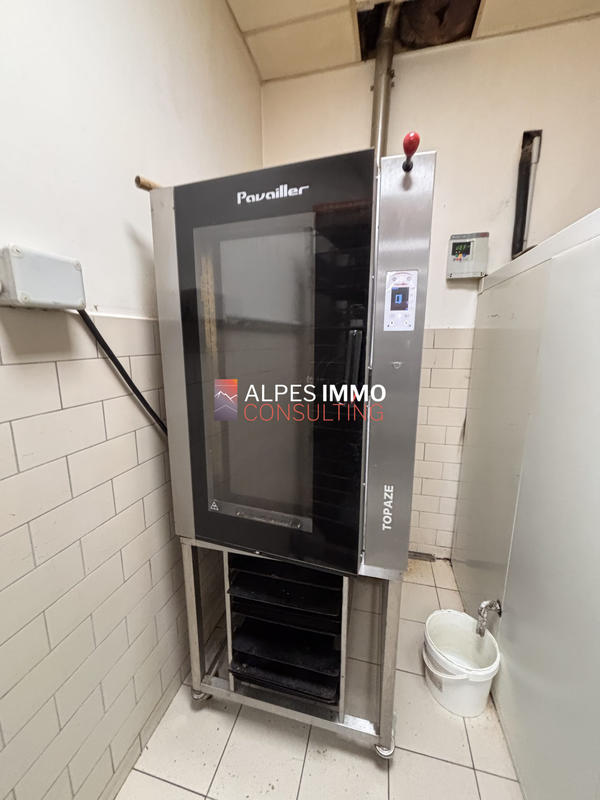 Fonds de commerce - 455 m²