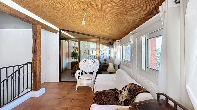 Maison de village - 94 m² - 6 pièces