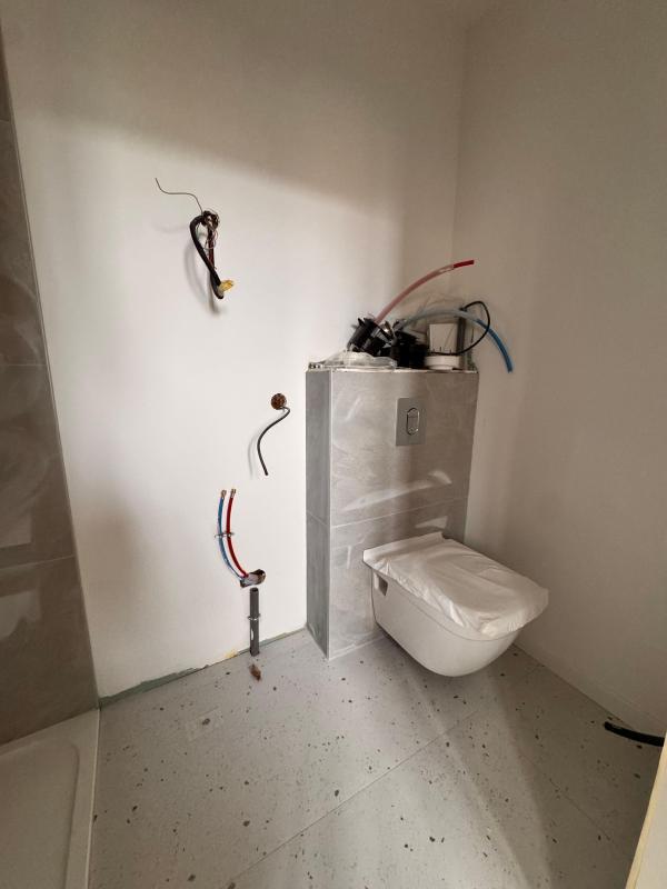 Immeuble - 170 m² - 8 pièces