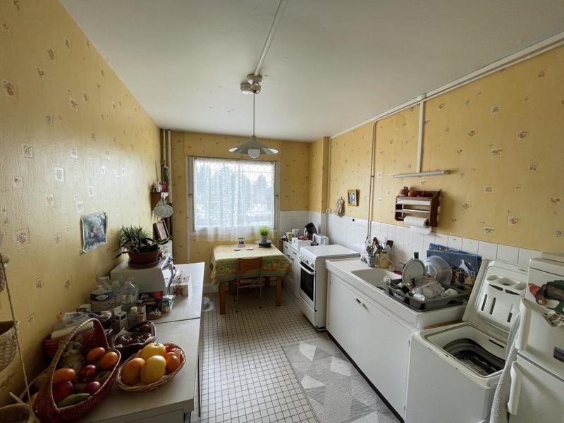 Appartement - 95 m² - 5 pièces