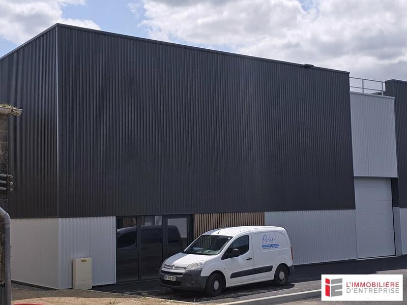 Local d'activité / Entrepôt - 400 m²