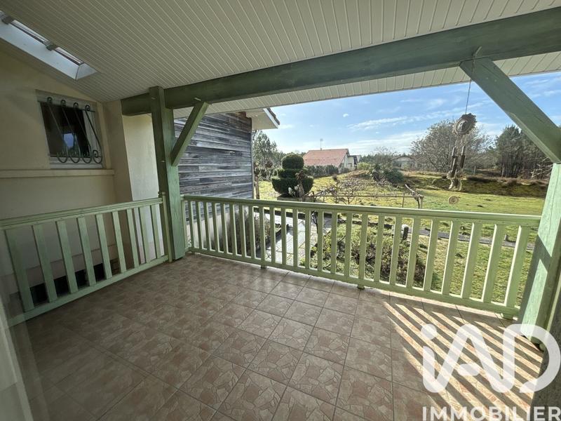 Maison - 191 m² - 8 pièces