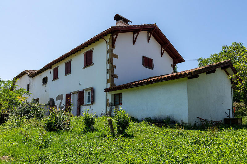 Maison - 142 m² - 7 pièces