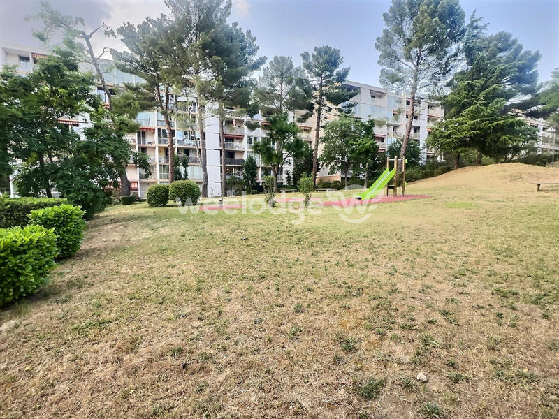 Appartement - 90 m² - 5 pièces