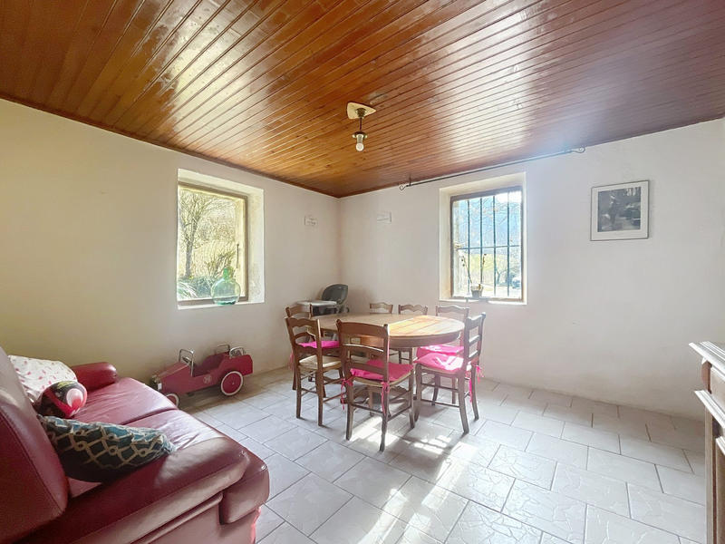 Maison ancienne - 90 m² - 3 pièces