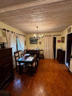 Maison - 87 m² - 4 pièces