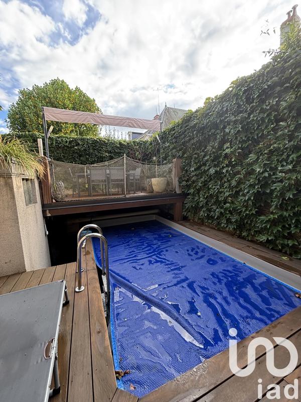 Maison - 225 m² - 7 pièces