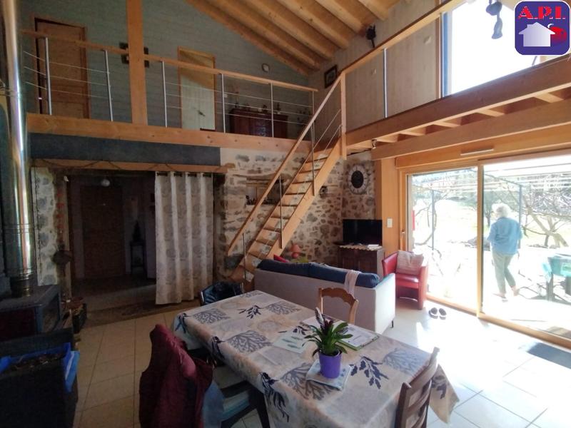 Maison - 125 m² - 4 pièces