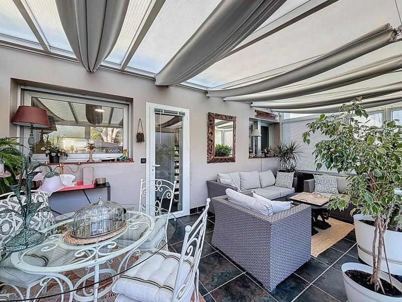 Maison - 150 m² - 5 pièces