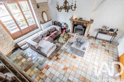 Maison - 102 m² - 3 pièces