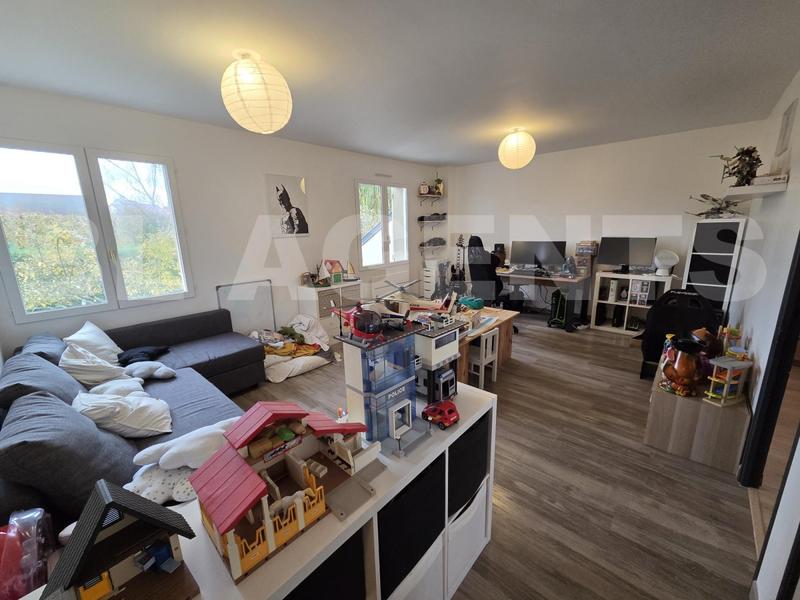 Maison - 162 m² - 6 pièces