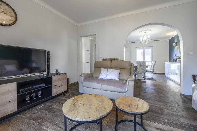 Maison - 159 m² - 6 pièces