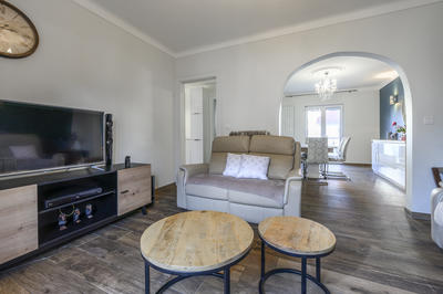 Maison - 159 m² - 6 pièces