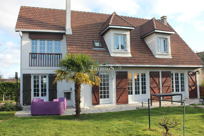 Maison - 158 m² - 6 pièces