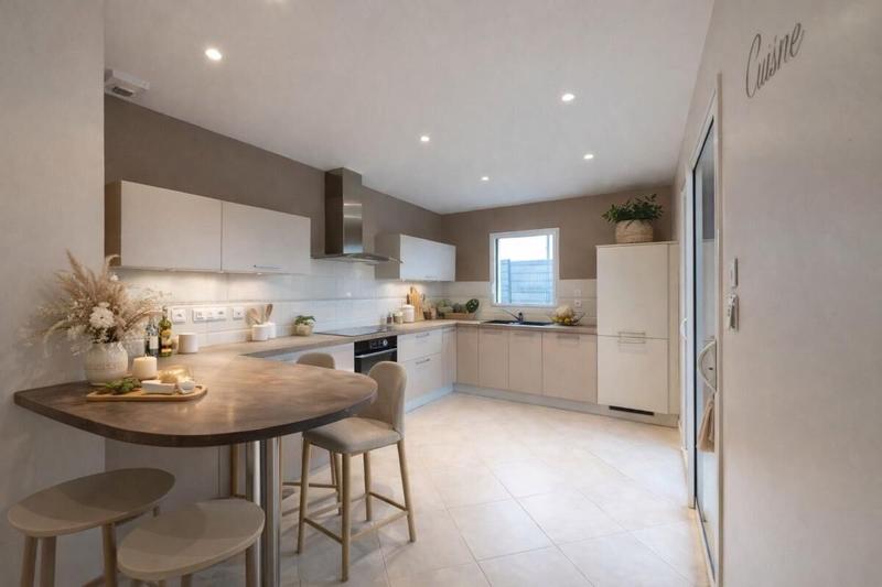 Maison - 198 m² - 7 pièces