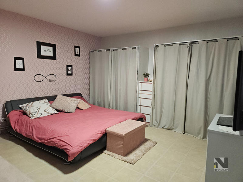 Maison - 233 m² - 5 pièces