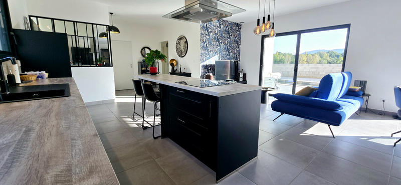 Maison - 114 m² - 5 pièces