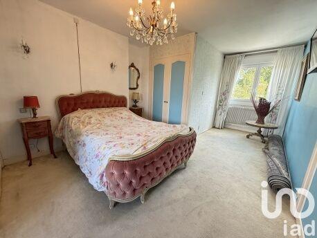 Maison - 160 m² - 8 pièces