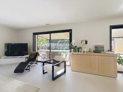 Villa - 180 m² - 4 pièces